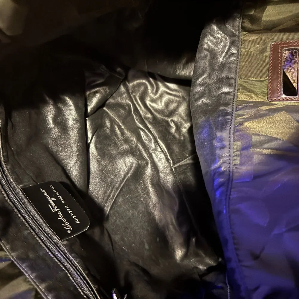 Salvatore Feragamo Logo tote bag - Picture 8 of 13